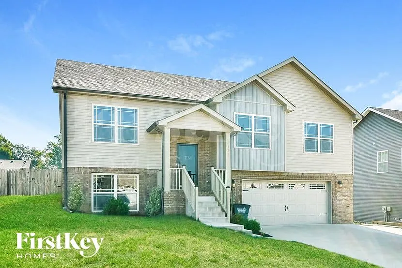 4 bed, 3.0 bath, 1876 sqft, $1,825 — Photo 2