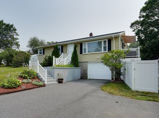 8 John F Kennedy Ave, Clinton, MA 01510