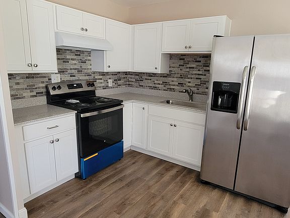 2nd image of 155 Indianhead Dr