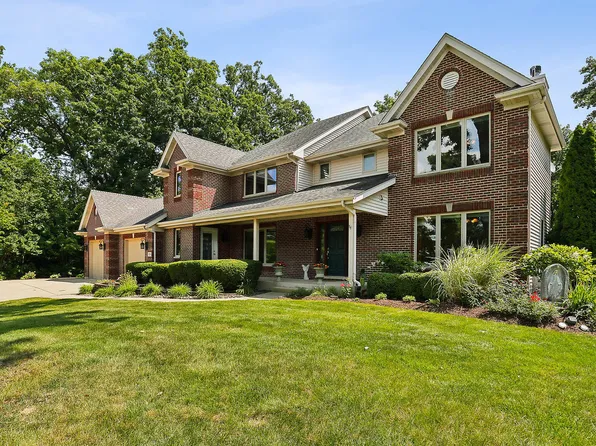 1213 Eagle Crest Dr, Lemont, IL 60439