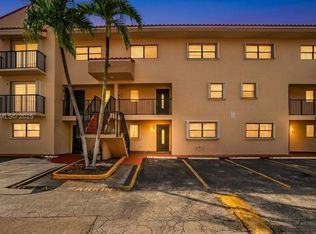 Vista Alegre Townhomes, Hialeah, FL 33016