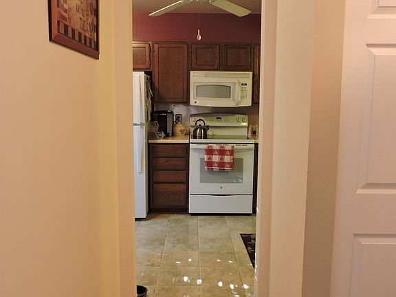 Kitchen Entry