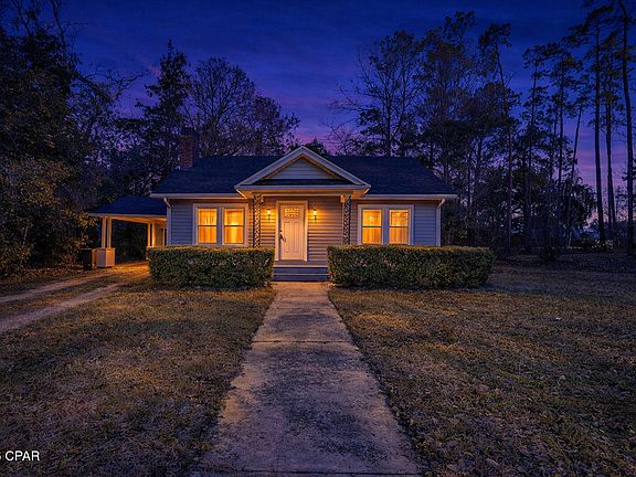 2nd image of 657 Main St