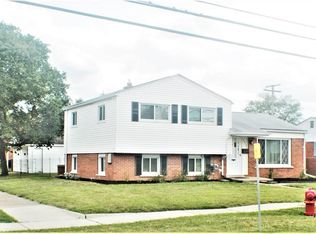 18970 Frazho Rd, Roseville, MI 48066