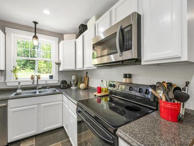 97 Parade Road, Barnstead, NH, 03218