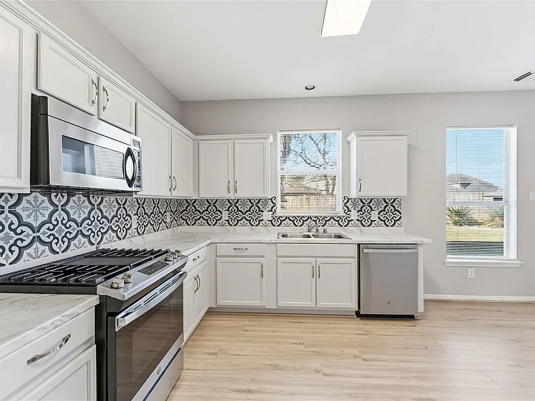 3310 Bremerton Falls Dr — Photo 8