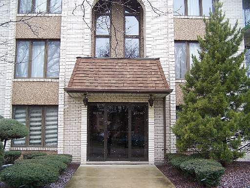 1st image of 10714 S Keating Ave APT 2