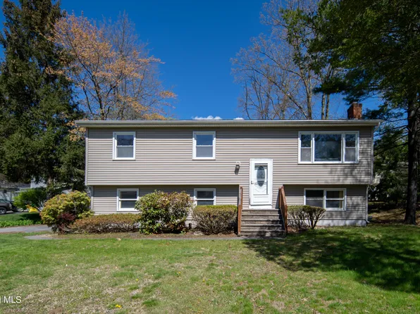 48 Wilshire Drive, Albany, NY 12205