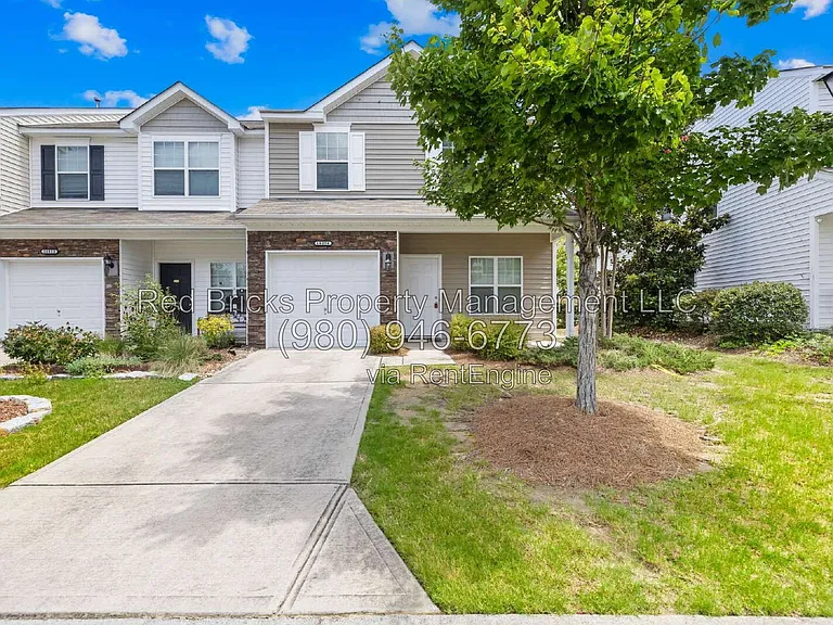 14054 Singleleaf Ln — Photo 1