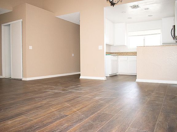 3rd image of 39465 Frontier Circus St