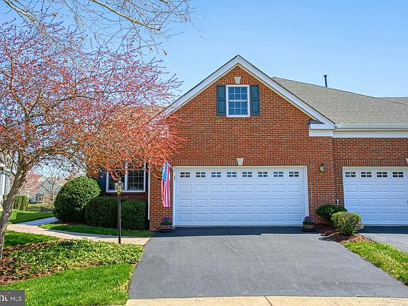 4th image of 5121 Curran Creek Dr