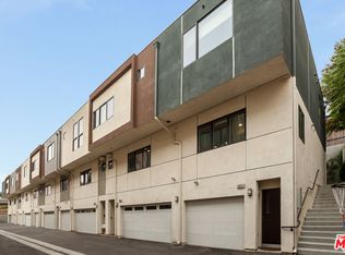 2924 Rowena Ave #1, Los Angeles, CA 90039