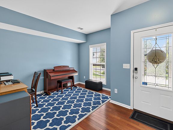 2nd image of 3100 Glengarth Park