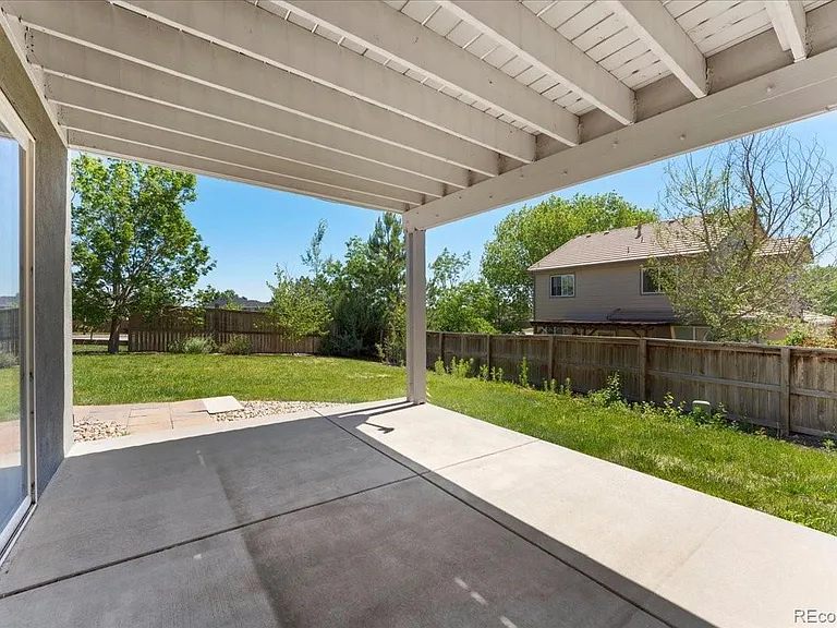 10543 Laurelglen Cir — Photo 45
