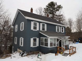 8-10 Powers Sq, Proctor, VT 05765