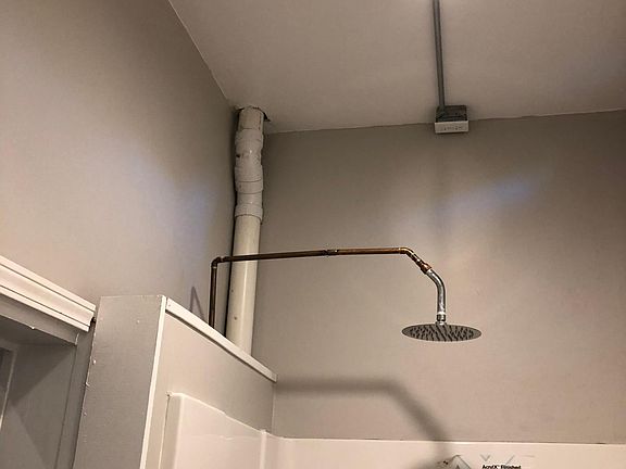 5th image of 1285 Parkway Ave #1