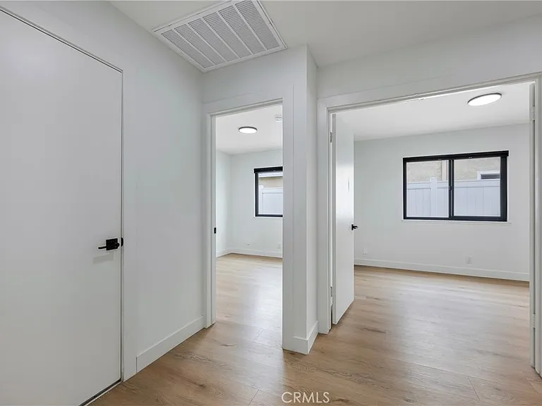 5402 Jefferson St — Photo 38