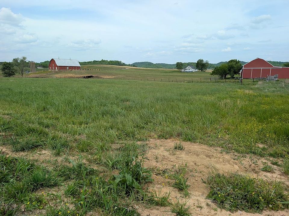 1st image of 11 Rivertown Rd