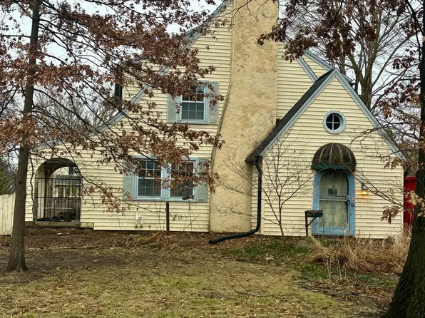 524 Buckingham Dr, Indianapolis, IN 46208