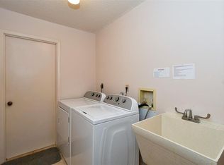 5727 Firestone Ct, Sarasota, FL 34238