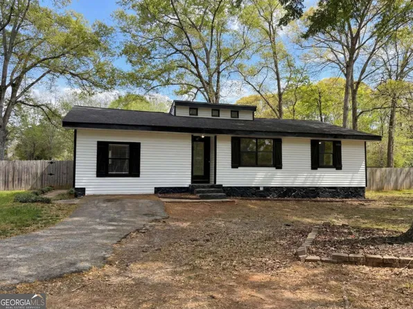 85 Hidden Forest Rd, Covington, GA 30014