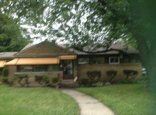 9242 Sayre Ave, Morton Grove, IL 60053