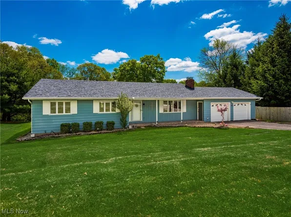2800 E Military Rd, Zanesville, OH 43701