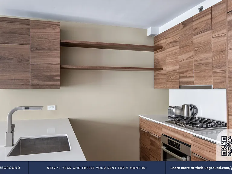 171 Suffolk St #6F — Photo 6
