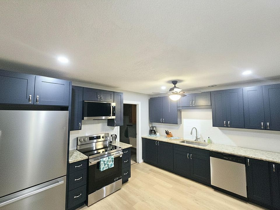 1st image of 5557 Evelyn Dr
