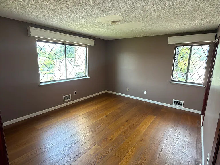 1190-1150 W Saint Georges Ave #B28 — Photo 8