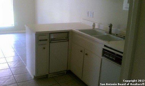 2nd image of 8915 Datapoint Dr APT 47A