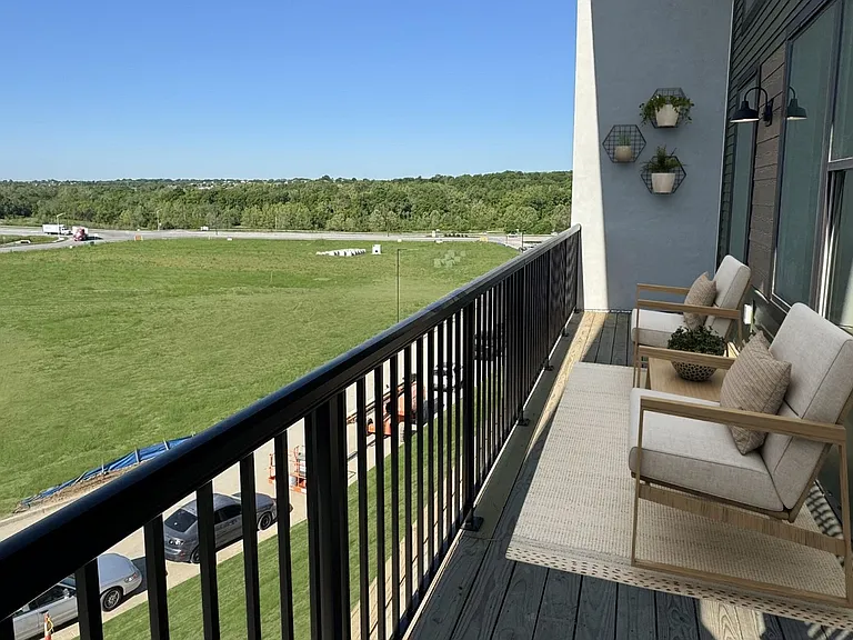 ALTO Apartments of Lenexa — Photo 23