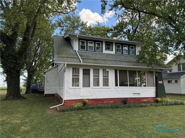 330 E Main St, Metamora, OH 43540