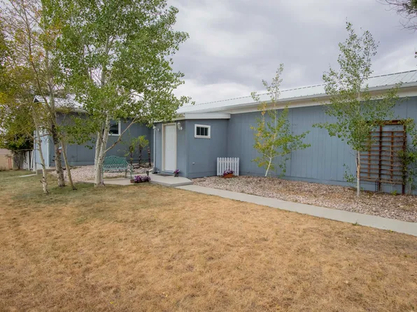137 Cook Rd, Gillette, WY 82716
