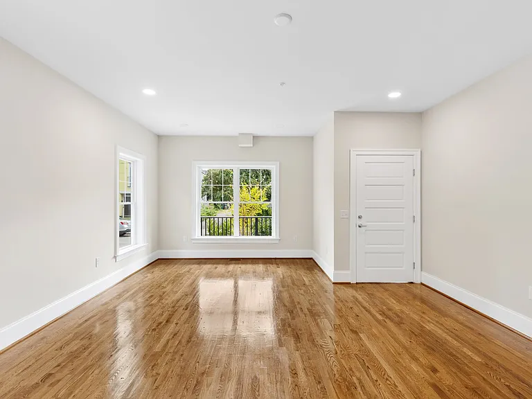 10 S Rowland St #2 — Photo 10