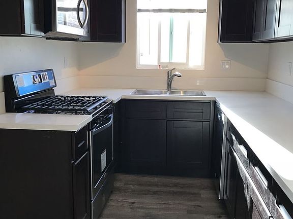3rd image of 6414 York Blvd APT C