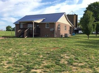 5793 Paris Pike, Mount Sterling, KY 40353