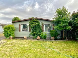 2520 Terrmont St, White City, OR 97503