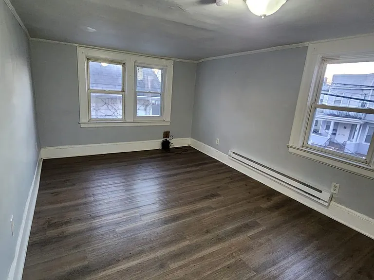 182 Dewey St #2 — Photo 9