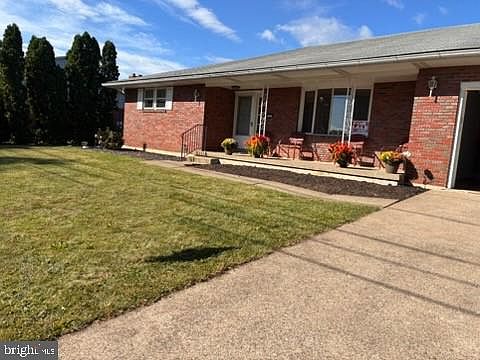 2nd image of 2433 High Point Dr