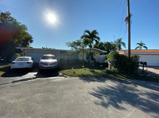6712 Dogwood Dr, Miramar, FL 33023