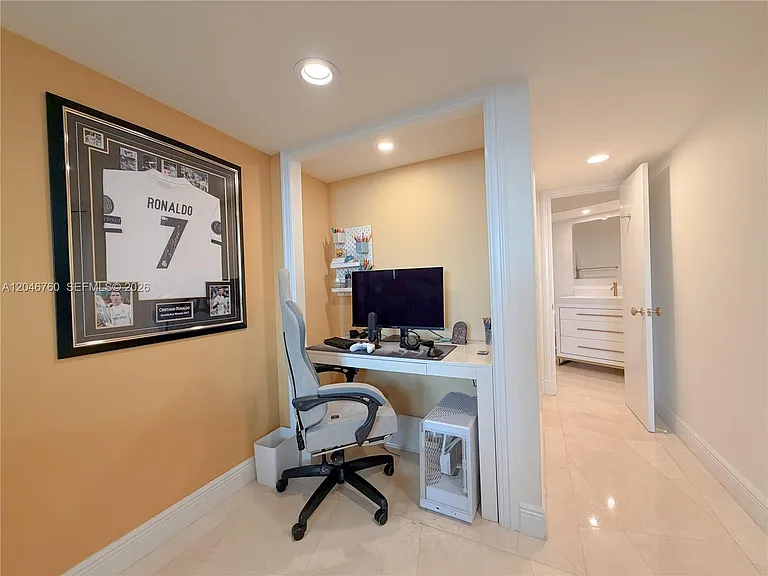 1111 Crandon Blvd #C1104 — Photo 16