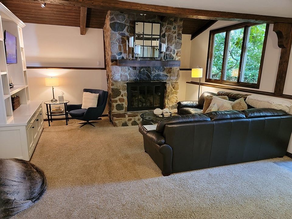 202 N Skytop Rd, Edinboro, PA 16412 Zillow