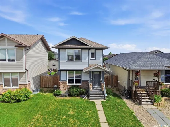 911 Glenview COVE, Martensville, SK S0K 0A2