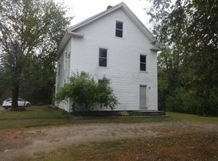 553 Valley Rd, Barre, MA 01005