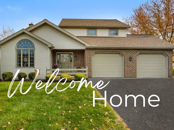 256 Weymouth Dr, Lebanon, PA 17042