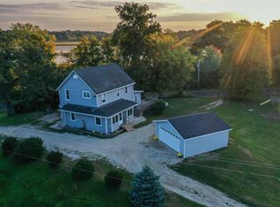 N10892 County Road A, Fox Lake, WI 53933