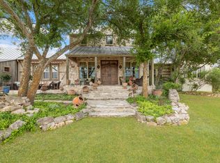 561 Pump Station Rd, Fredericksburg, TX 78624