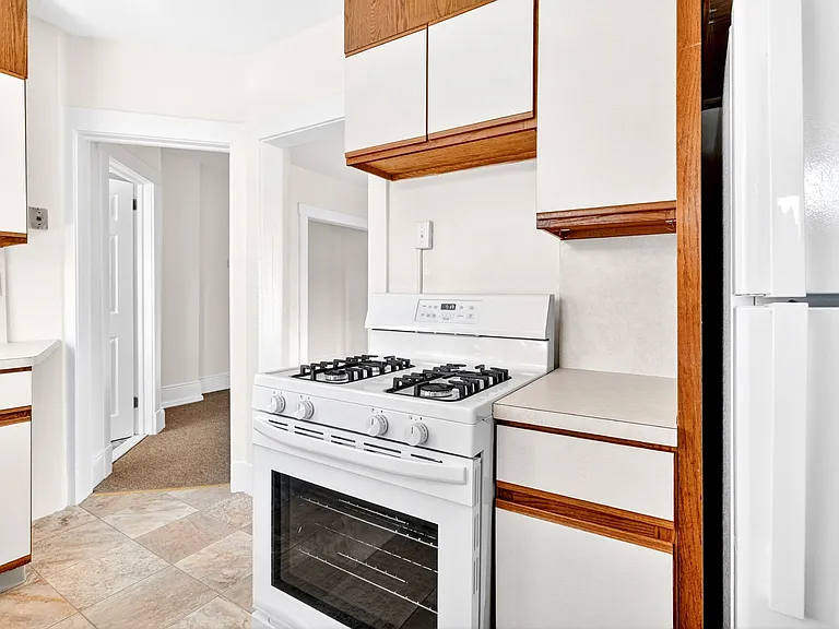 825 Main St #A — Photo 21