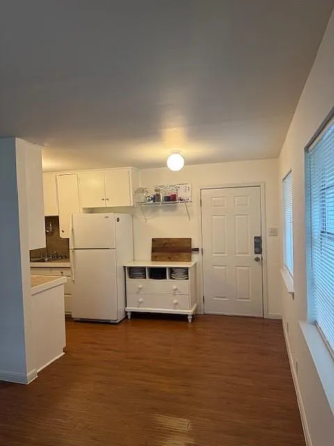 1 bed, 1.0 bath, 600 sqft, $1,495 — Photo 2